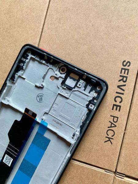 Дисплей для Xiaomi Redmi Note 13 Pro 4G (23117RA68G) з чорним тачскріном та корпусною рамкою, OLED 9860744_1 фото