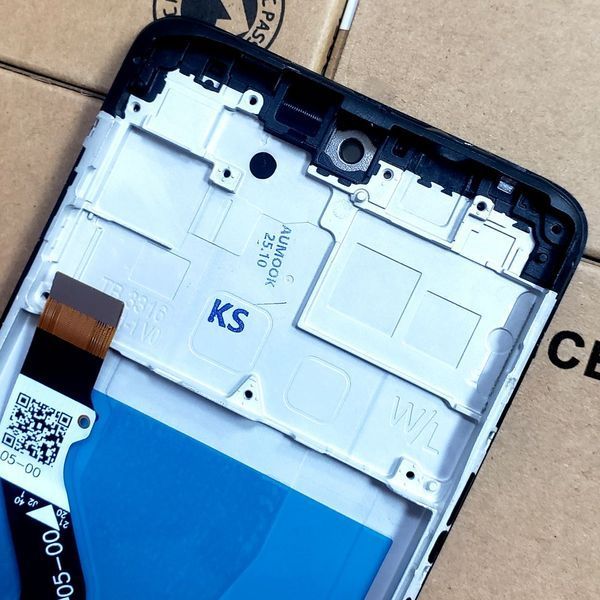 Дисплей для Motorola Moto G60 з чорним тачскріном та корпусною рамкою, Original (PRC) 101293 фото