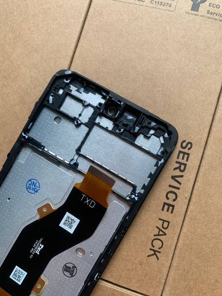 Дисплей Infinix Smart 8 | Smart 8 HD | Smart 8 Plus | Smart 8 Pro | Hot 40i з чорним тачскріном та корпусною рамкою, Original (China) 123614 фото