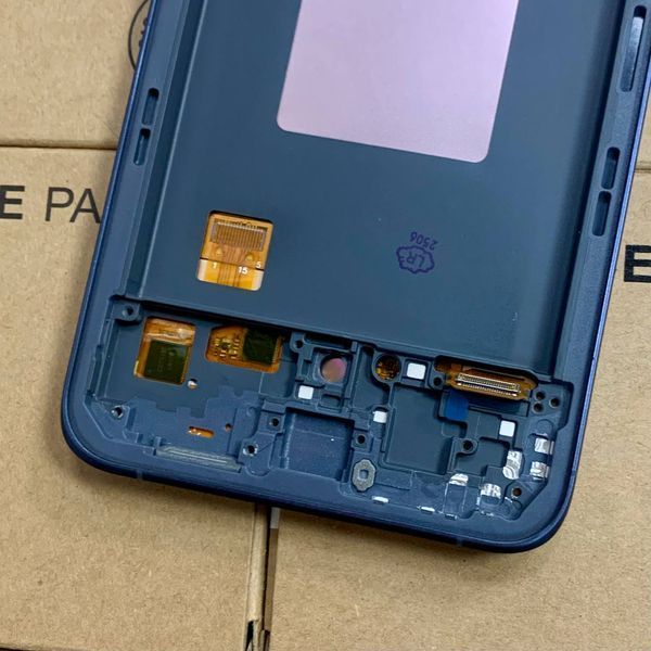 Дисплей для Samsung A556 Galaxy A55 5G з чорним тачскріном та корпусною рамкою, OLED 83353 фото