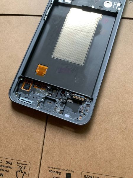Дисплей для Samsung A566 Galaxy A56 5G 2025 з чорним тачскріном та корпусною рамкою, Original (China) 83329 фото