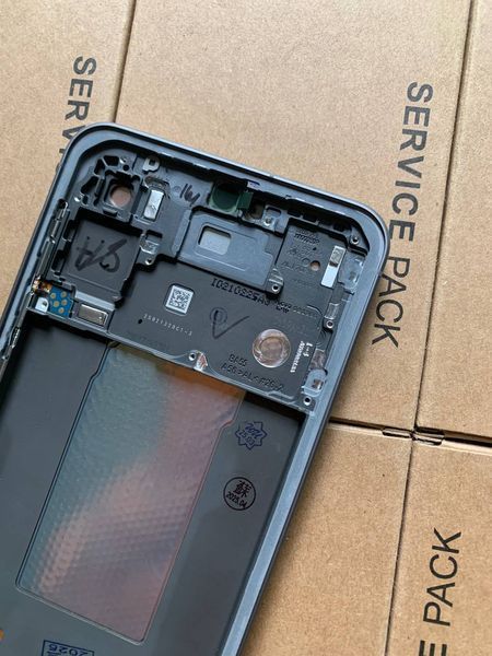 Дисплей для Samsung A566 Galaxy A56 5G 2025 з чорним тачскріном та корпусною рамкою, Original (China) 83329 фото