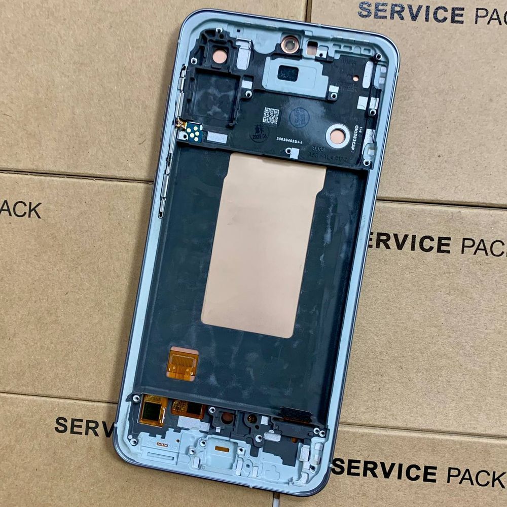Дисплей для Samsung A566 Galaxy A56 5G 2025 з чорним тачскріном та корпусною рамкою, OLED 83356 фото