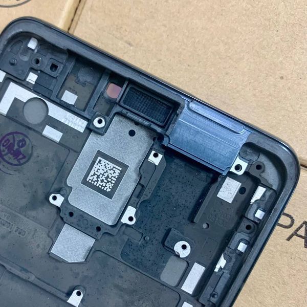 Дисплей для Xiaomi Mi 9T Pro (M1903F11G) з чорним тачскріном та корпусною рамкою OLED 40700_1 фото
