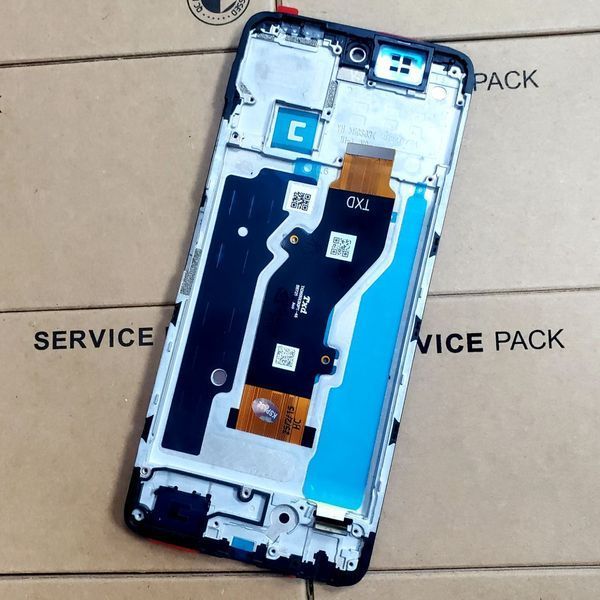 Дисплей для Tecno Spark 30 4G з чорним тачскріном та корпусною рамкою, Origina (China) 555737 фото